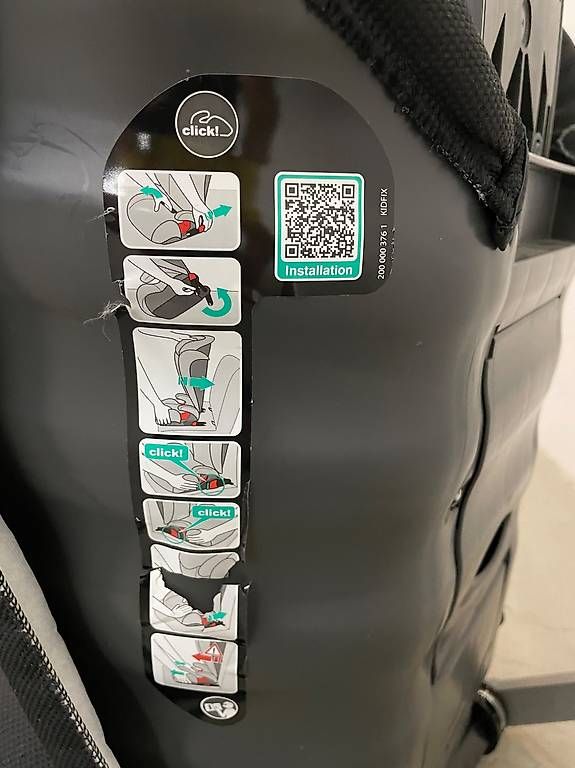 Sièges auto: Siège auto Römer Isofix 15-36 kg – D'occasion à La Conversion par Bensuiss1 3