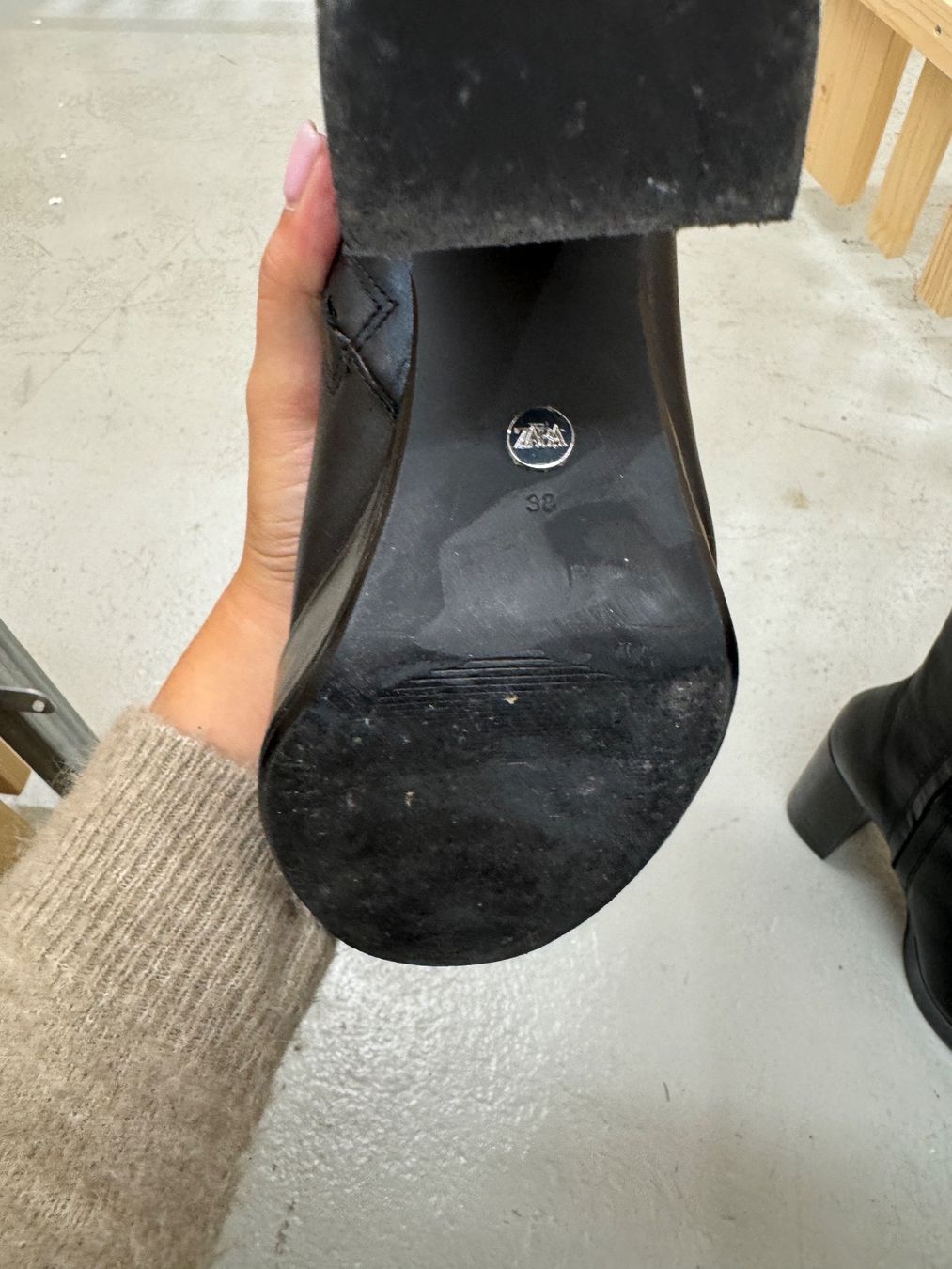 Zara Scarpe da donna: Stiefelette mit Absatz – Nuovo (secondo la descrizione) da Zürich venduto da nik_tw2j 4
