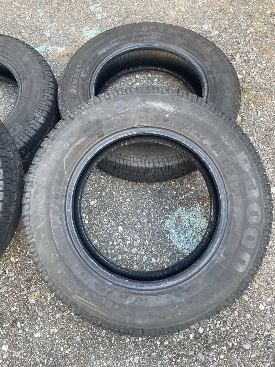 Pneumatici & Ruote complete: 145/80R13 – Usato da Wettingen venduto da Nici1932 1