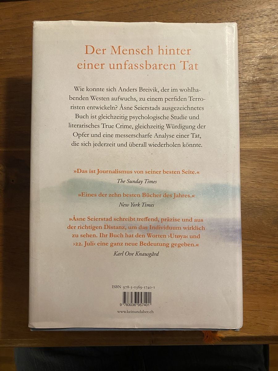 Bücher: Asne Seierstad: Einer von uns – Gebraucht aus Zürich von Max_Duer 1