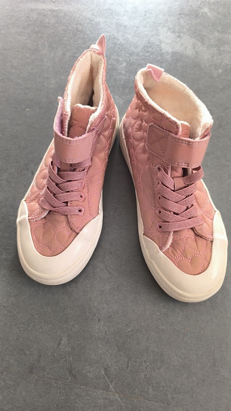 H&M Scarpe per ragazze: Kinder Sneaker H&M, Gr 32  – Nuovo (secondo la descrizione) da Thun venduto da Neya_12