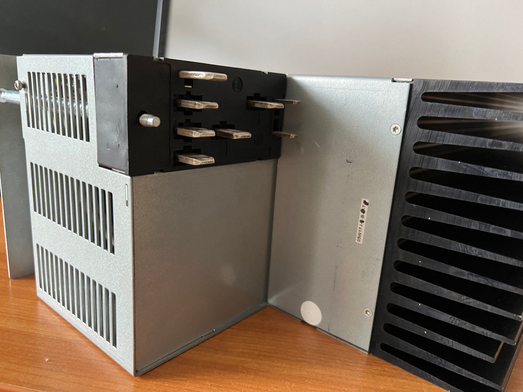 Bosch Componenti elettronici: Bosch Versorgungsmodul Typ VMA 70 CR 001-D – Usato da Oberdorf BL venduto da xez_wl9l 5