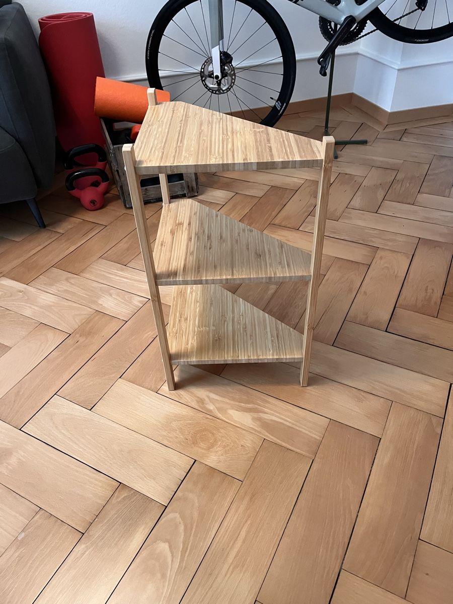 Ikea Étagères: Eckregal IKEA – D'occasion à Bern par ann_t27p 1