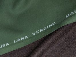Wollstoff Lana Vergine von Pierre Cardin 2.03x1.5m waldgrün