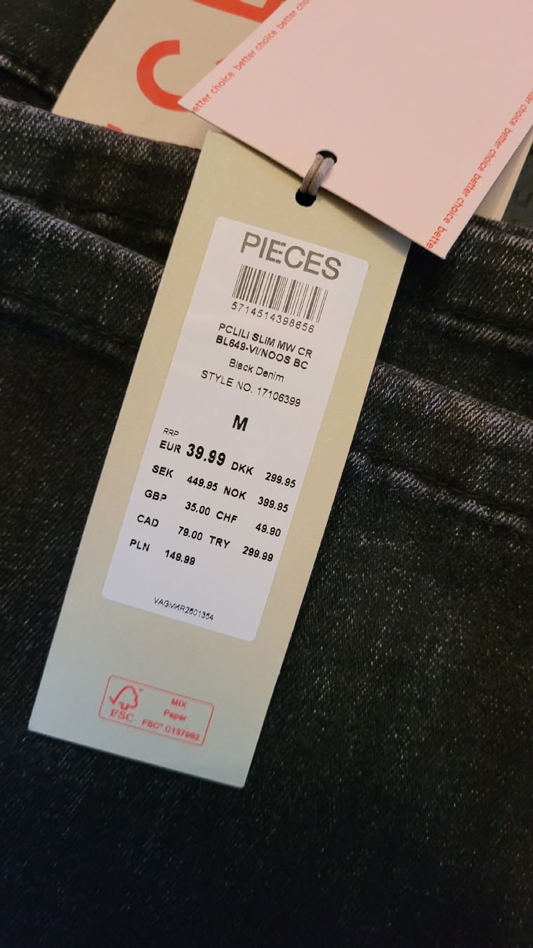 Pieces Jeans: Neue Jeans – Nuovo e nell'imballaggio originale da Uster venduto da 13smiley13 1