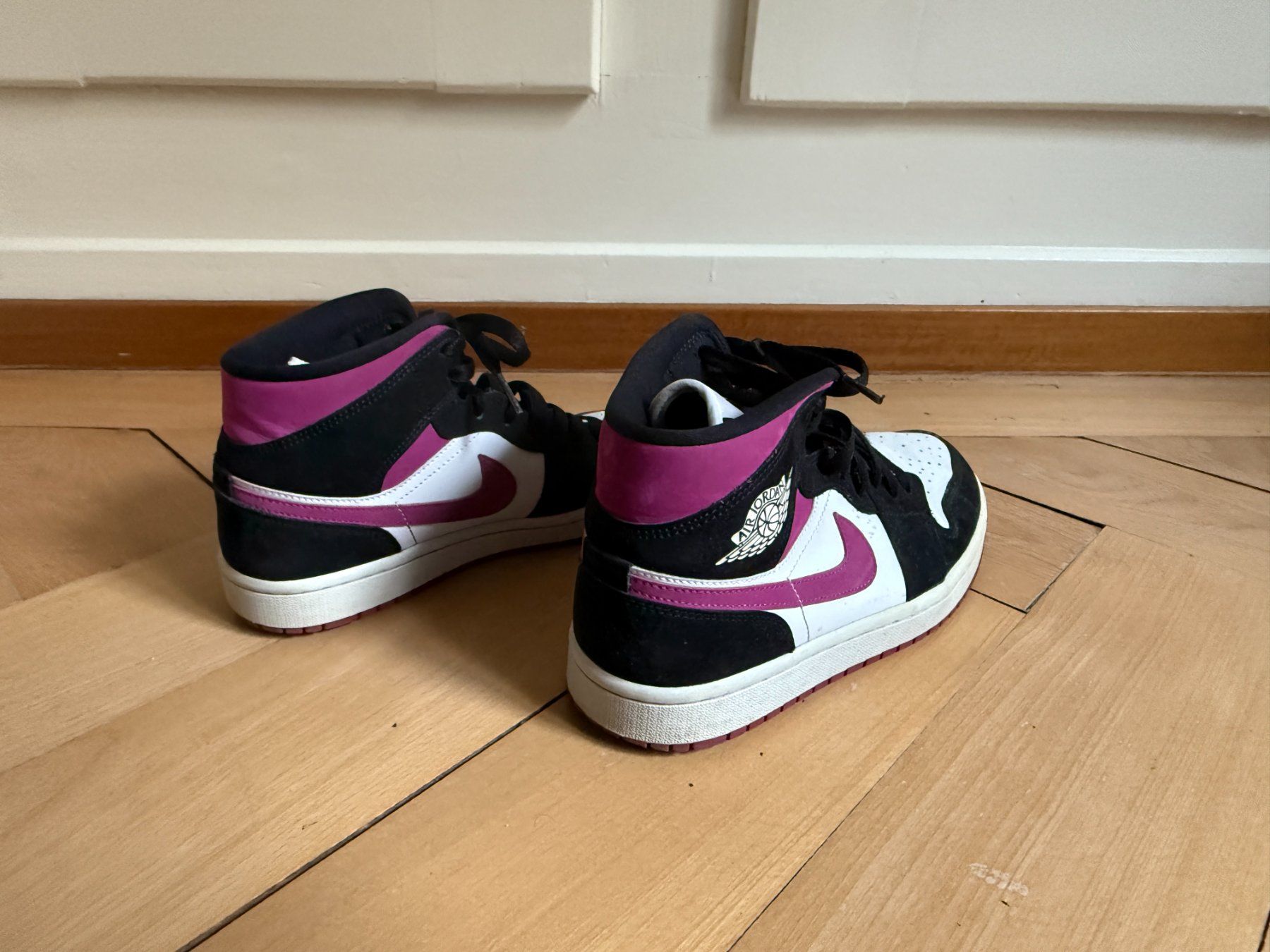 Nike Chaussures femmes: NIKE - Air Jordan High Top Sneaker 39 – D'occasion à Zürich par Diazaio 2