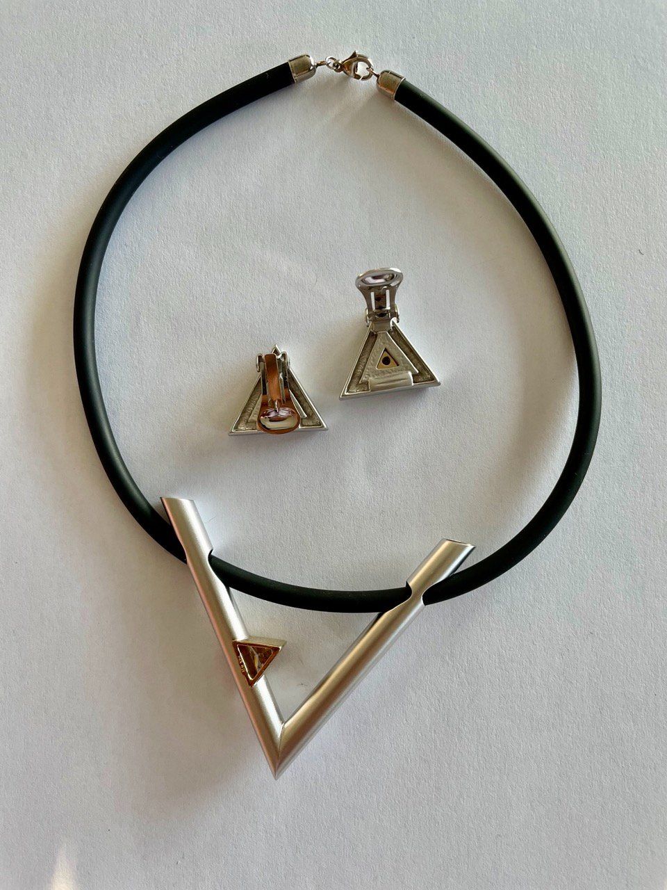 Catenine: Kette mit Ohrclips Dreieck – Usato da Schindellegi venduto da Moom1402 3