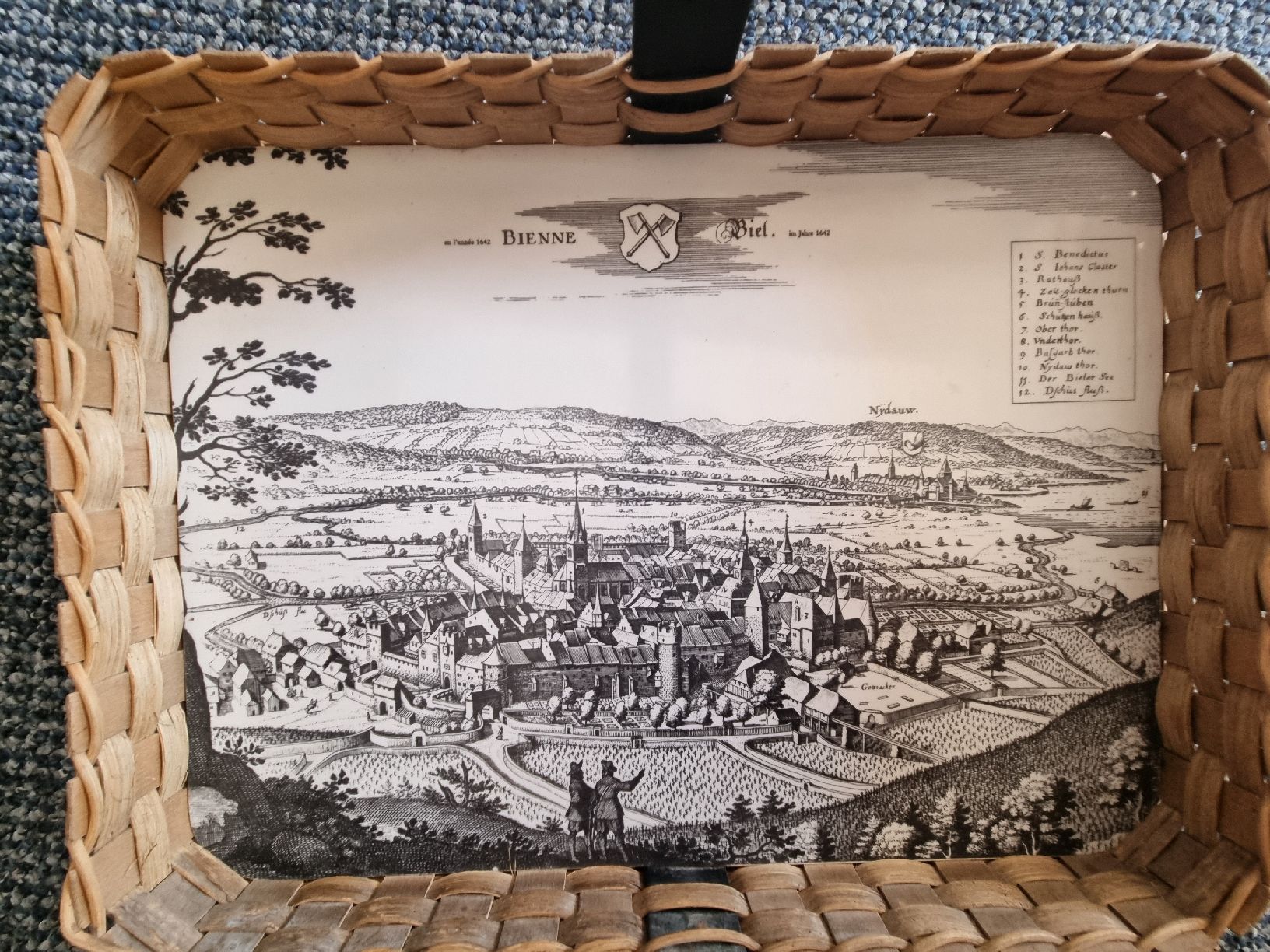 Piatti di portata: Serviertableau Stadt Biel – Usato da Brügg BE venduto da Delfin79