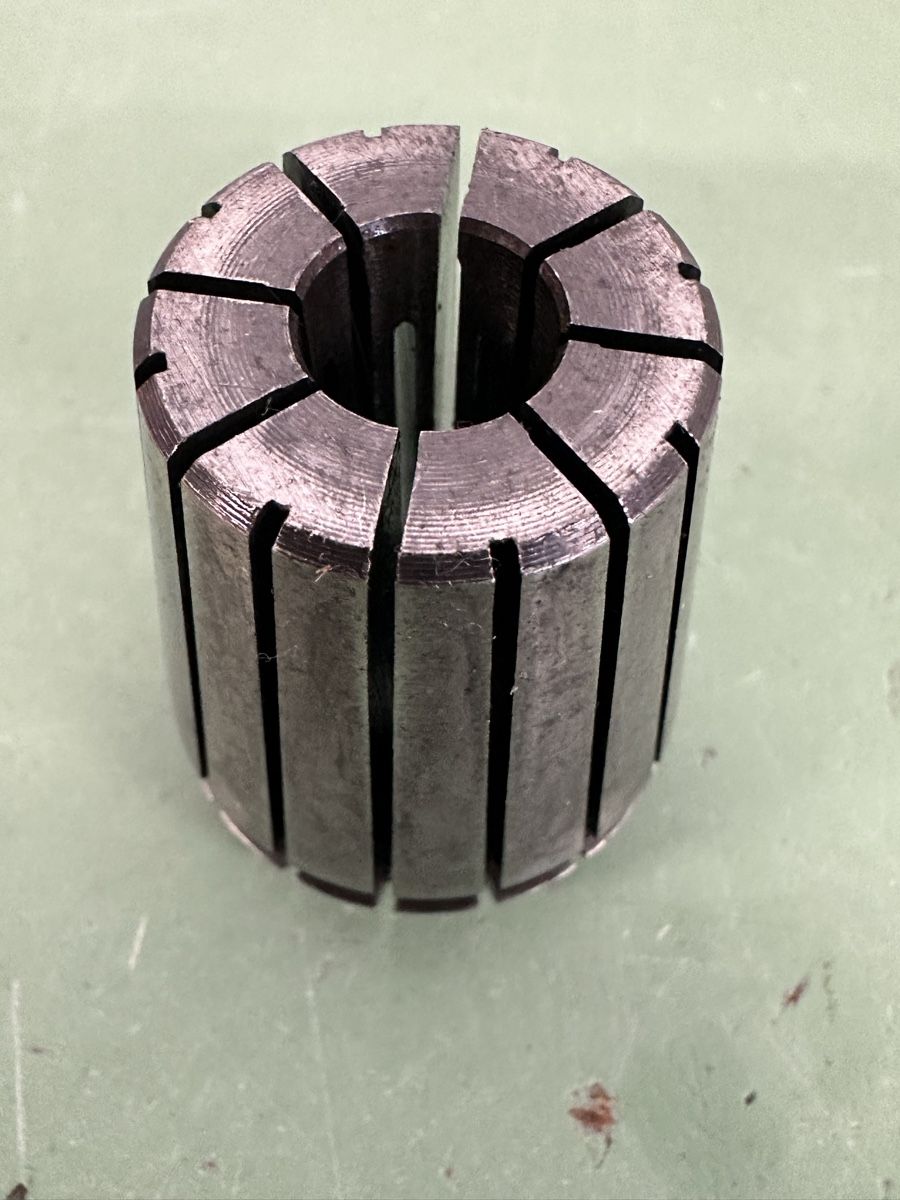 Tutti gli attrezzi: Spannzangen, collet, E-32, 10-11 mm – Usato da Aarberg venduto da SNMachines 3