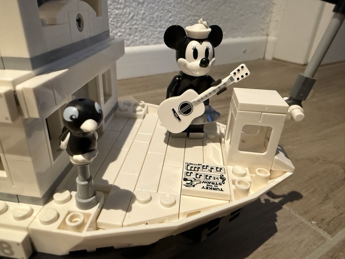 Lego Kit di costruzioni: Lego Dampfschiff / Steamboat Willie – Nuovo (secondo la descrizione) da Oberglatt ZH venduto da Weeman007 2