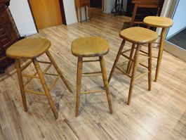Barhocker aus Holz, 4 Stück
