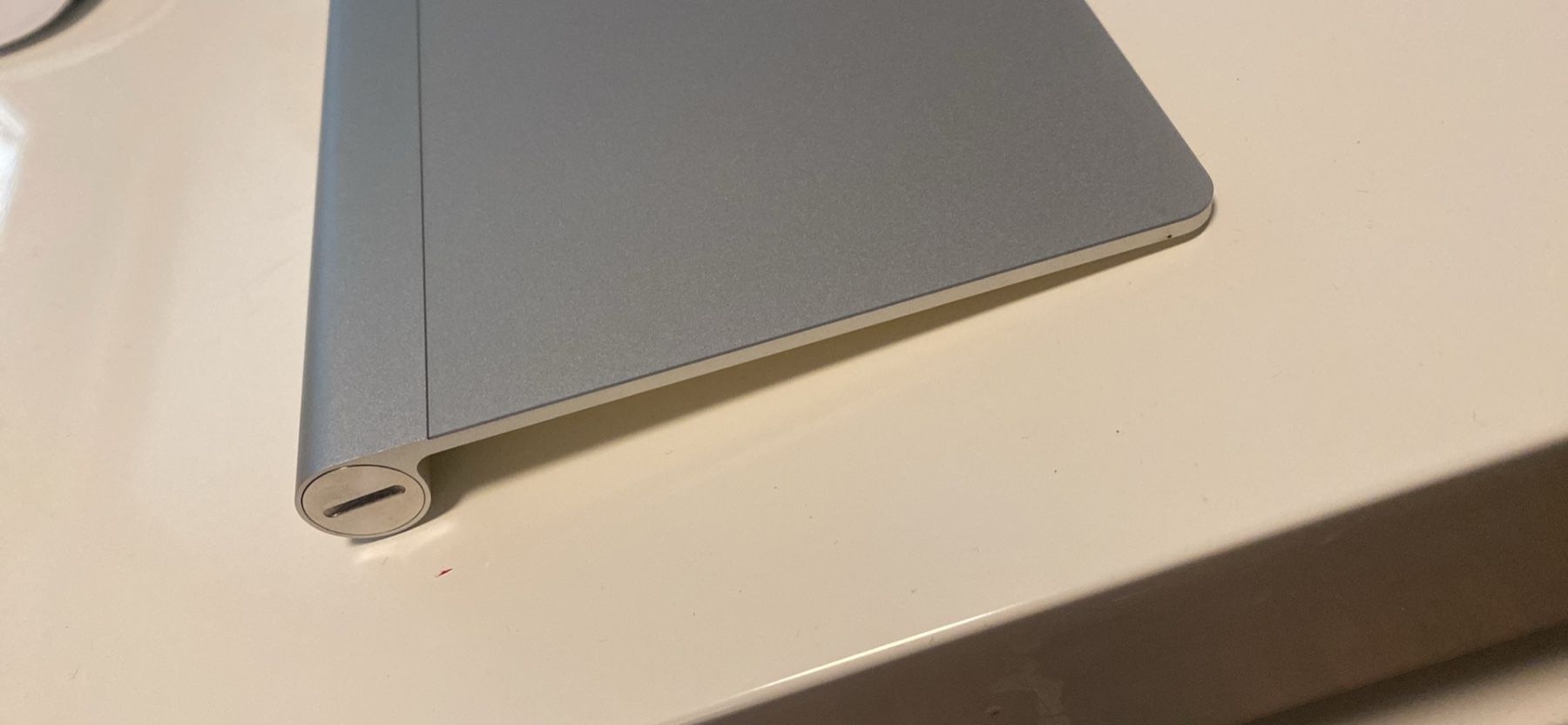Apple Mouse: Apple Magic Trackpad 1 – Usato da Dällikon venduto da YOTECH 2