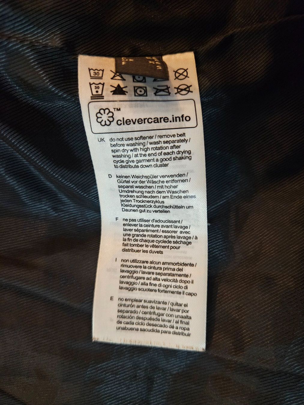 Esprit Giacche: Esprit Daunenjacke XS – Usato da Emmenbrücke venduto da Si_8 6