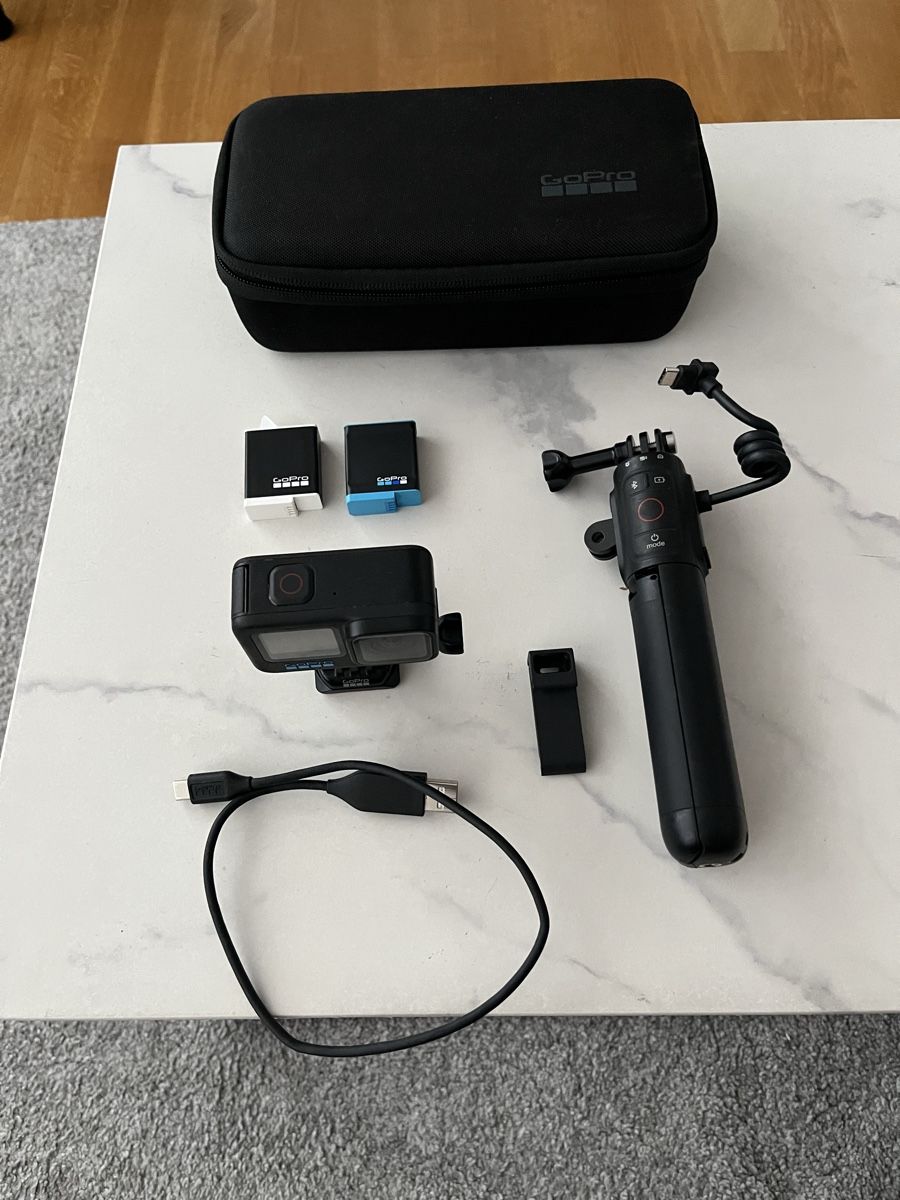 Gopro Action Cam: GoPro HERO10 Black Set  ab 1 CHF! – Usato da Wohlen AG venduto da Beavers17