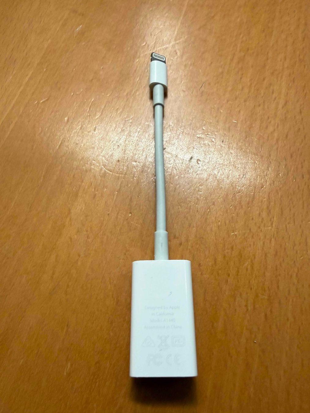 Apple Laufwerke & Adapter: Adaptateur lightning to USB – Gebraucht aus Luins von Mich6