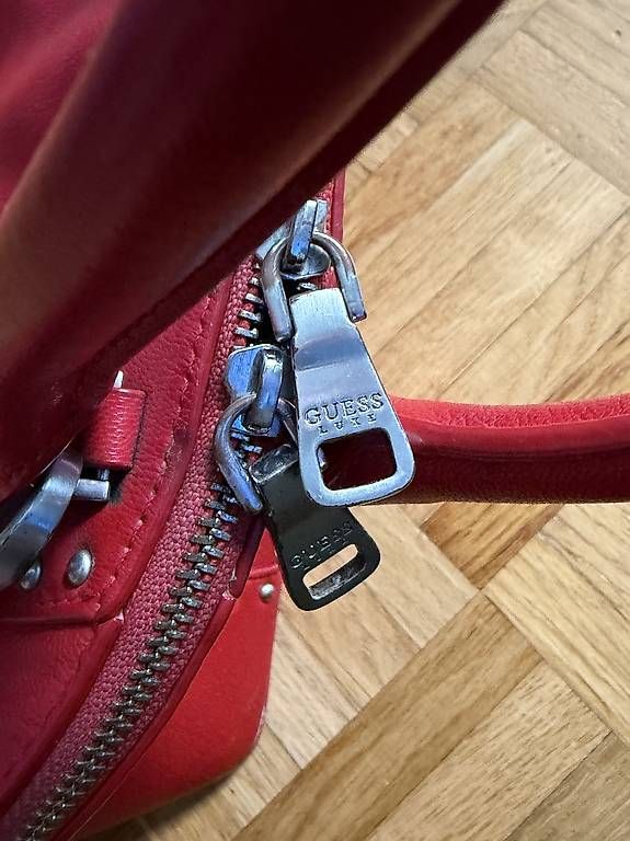 Borse da donna: Borsa Guess luce in pelle vera – Usato da Lugano venduto da poi_x9dn 3