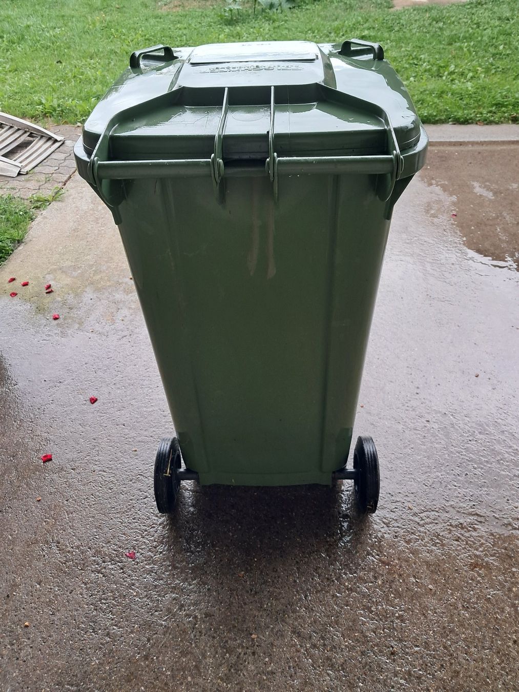 Altro per Ufficio & Commercio: Grünguttonne / Grüngutcontainer – Usato da Amlikon-Bissegg venduto da joggel76 2