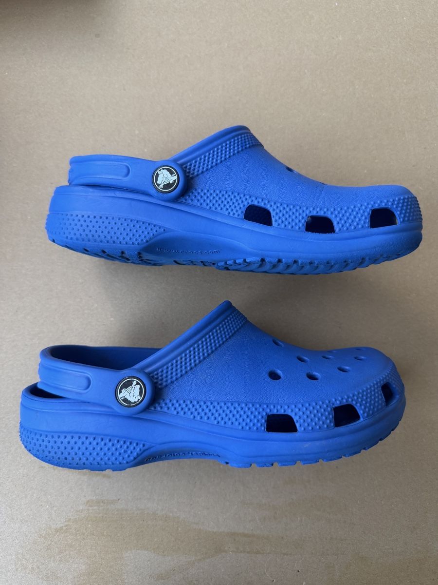 Crocs Scarpe da uomo: Blaue Crocs Gr. J4 (36/37) – Usato da Aarau venduto da Tam6 2