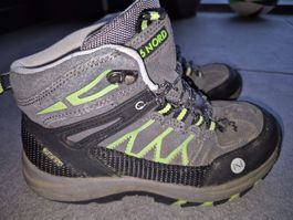 Wanderschuhe, Grösse 35