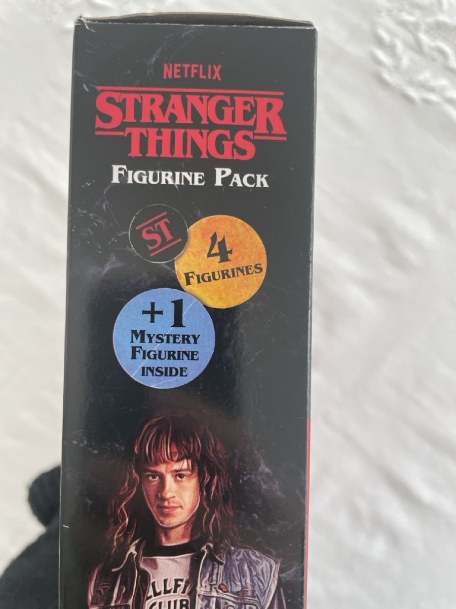 Statuette: Stranger Things Figuren Pack - Neu & Originalverpackt! – Nuovo e nell'imballaggio originale da Buchs venduto da Moni_ka. 3