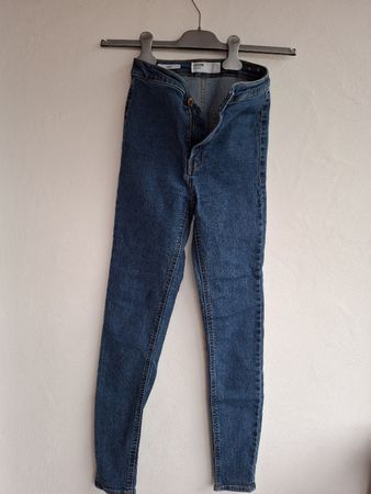 Bershka Damen Jeans Jeggings, Gr. 34, Top Zustand!