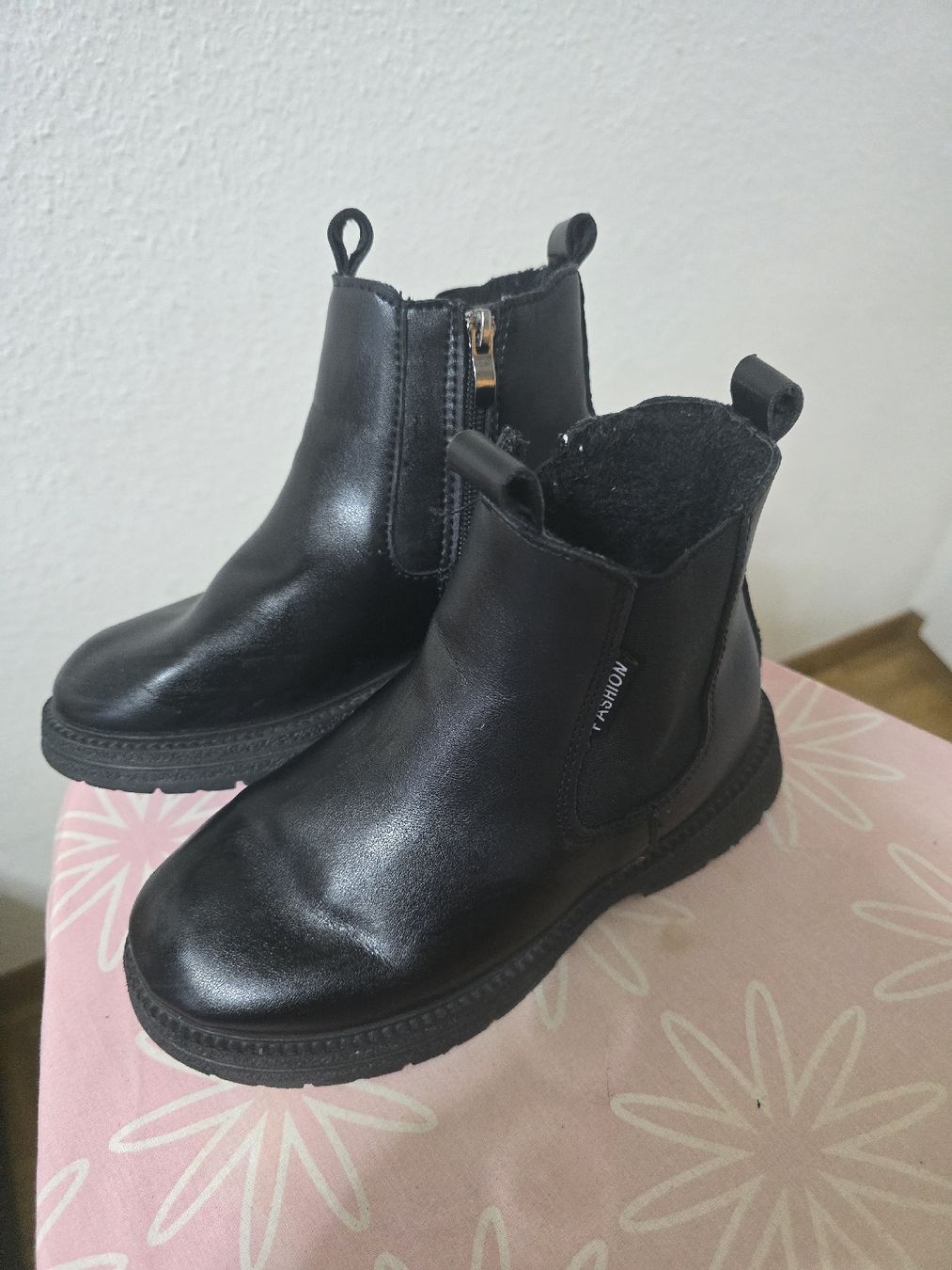 Scarpe per cavalli: bottines d'hiver 35 – Usato da Genève venduto da ELLABELLA01 1