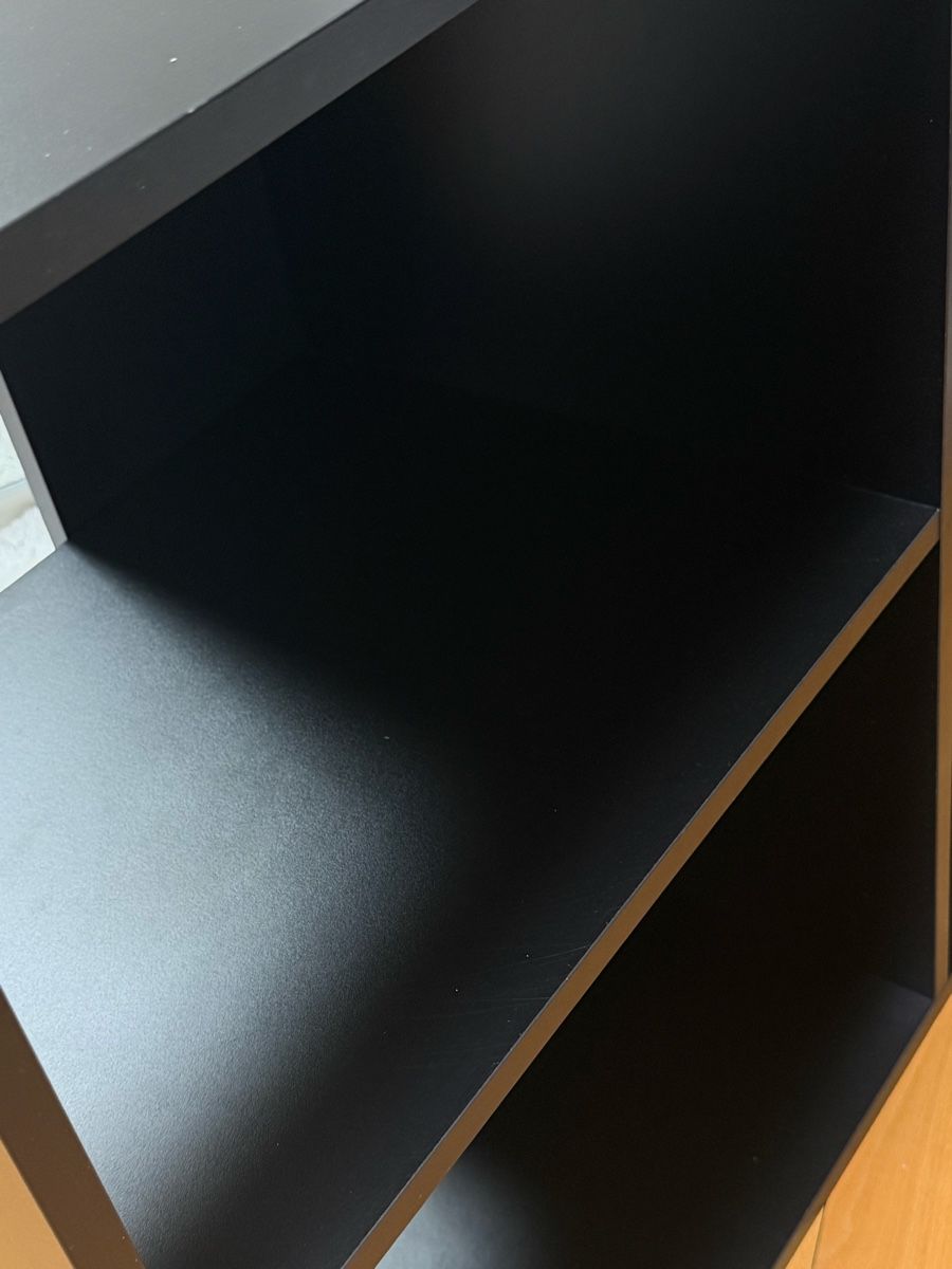 Étagères: Schrank oder Regal sehr stabil schwarz – Neuf (Voir description) à Zürich par Nikita.- 2