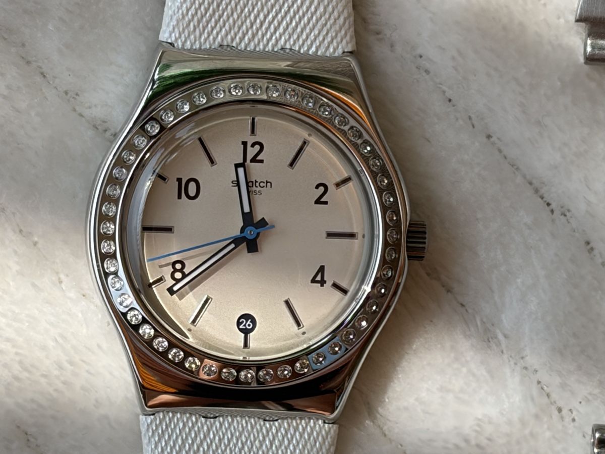 Swatch Orologi: Swatch Irony Damenuhr mit Ersatzband – Usato da Möhlin venduto da seerose6 5