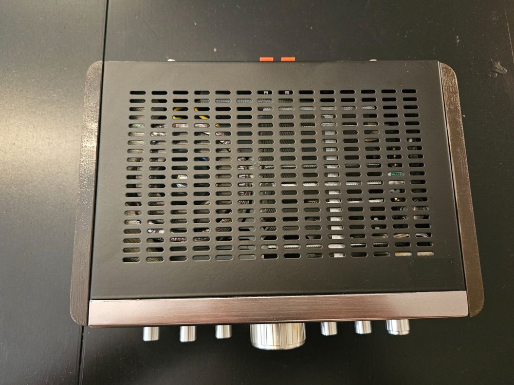 Amplificateur stéréo 2 x 12 W Renkforce E-SA9 RF-1050402 Argent