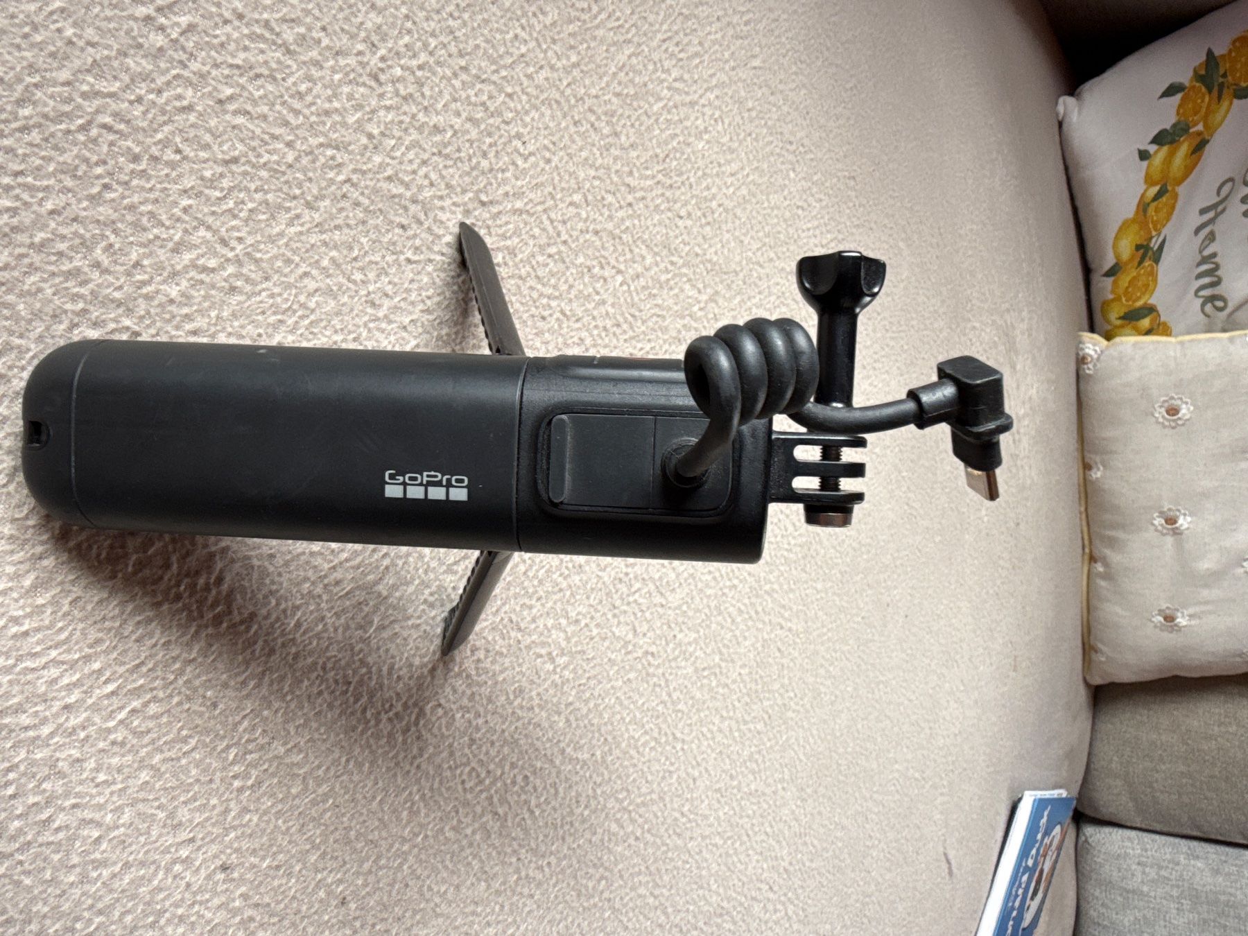 Gopro Action Cam: GoPro Volta Battery Grip – Usato da Valendas venduto da Lukas_the_skier 1