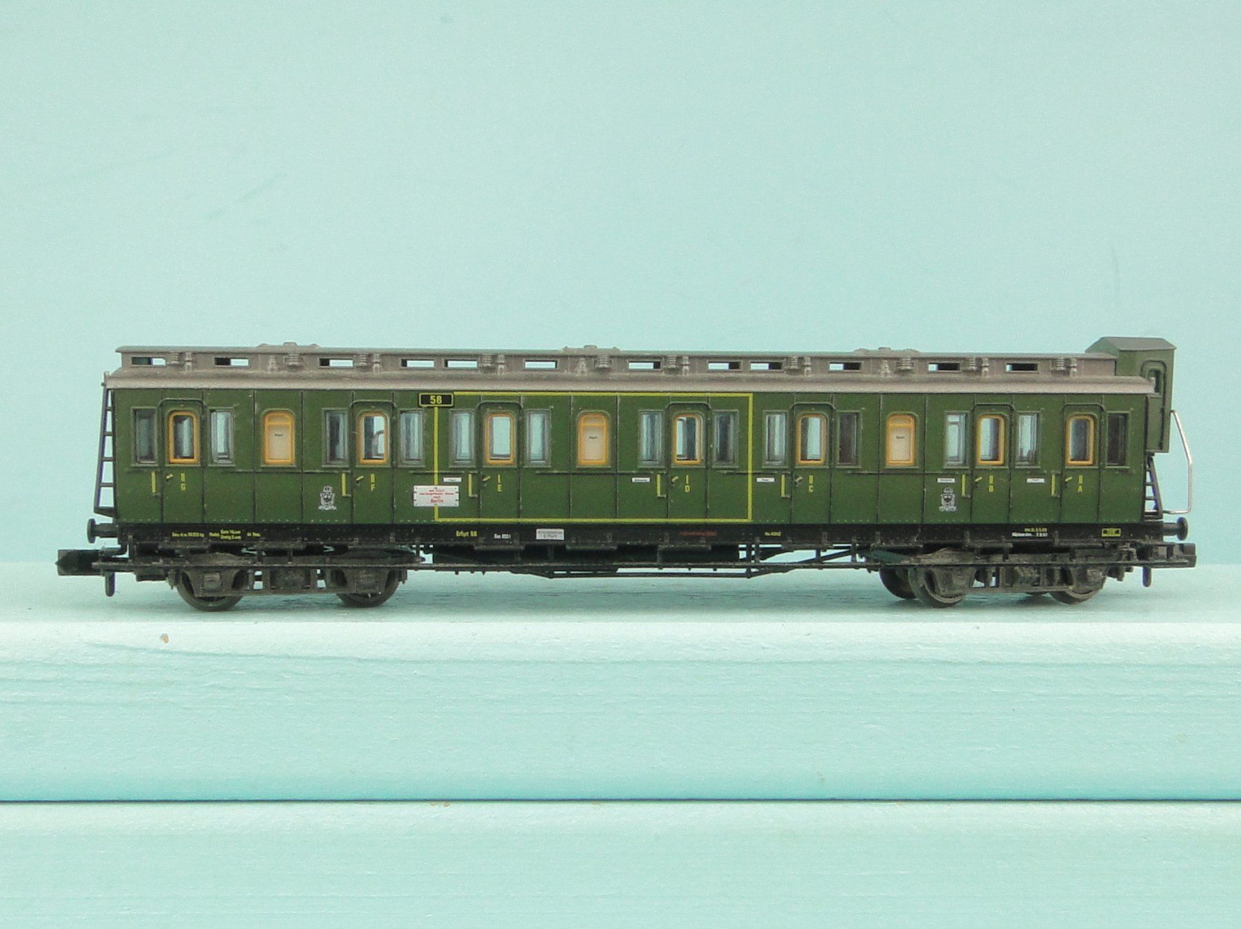 Fleischmann Modellini di ferrovie: Fleischmann Spur N Abteilwagen 1/2 Kl. – Usato da Bülach venduto da Albitrain 3