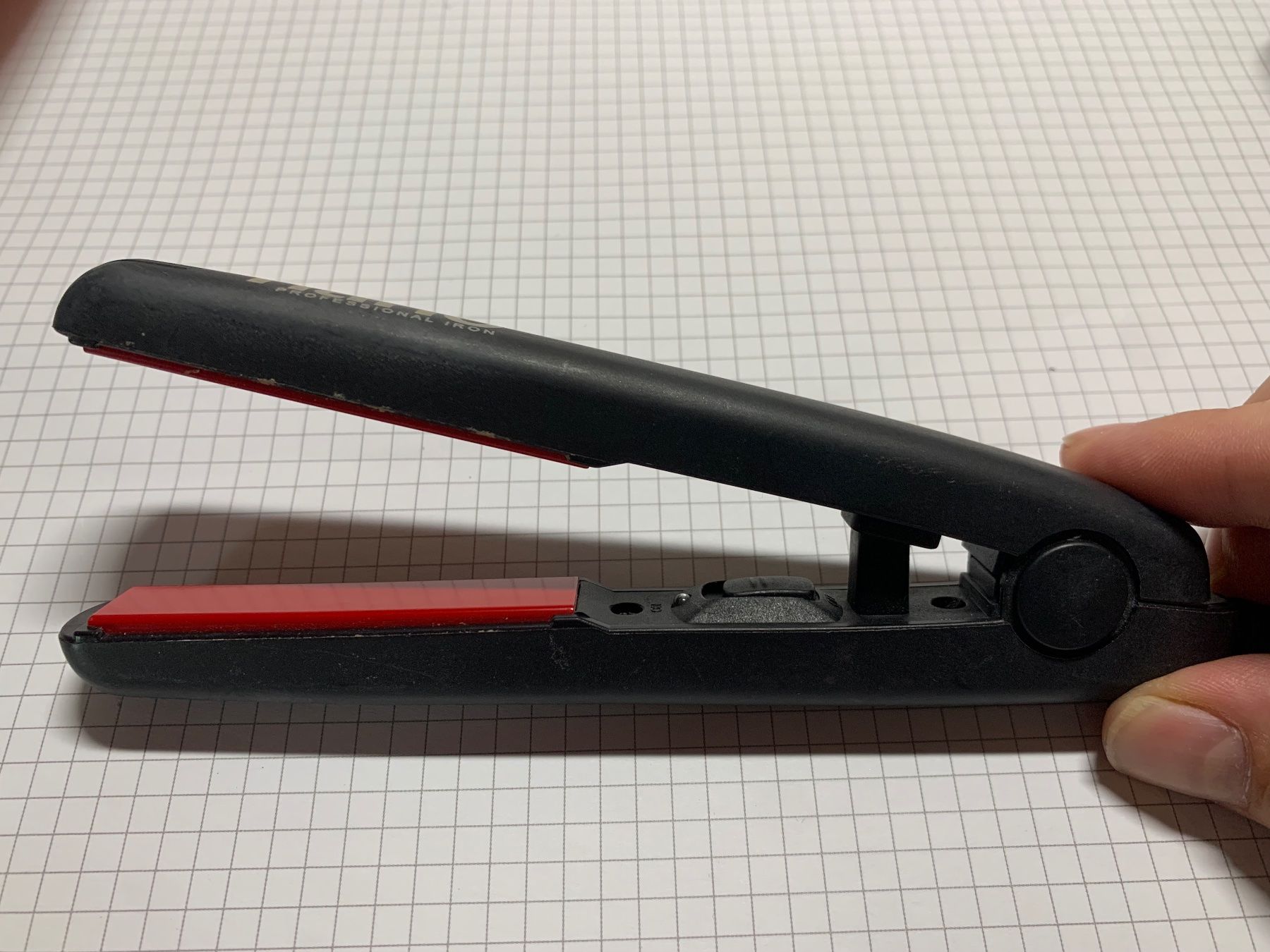 Piastre & Arricciacapelli: Haarglätter Nano – Usato da Thierachern venduto da pelati86 3
