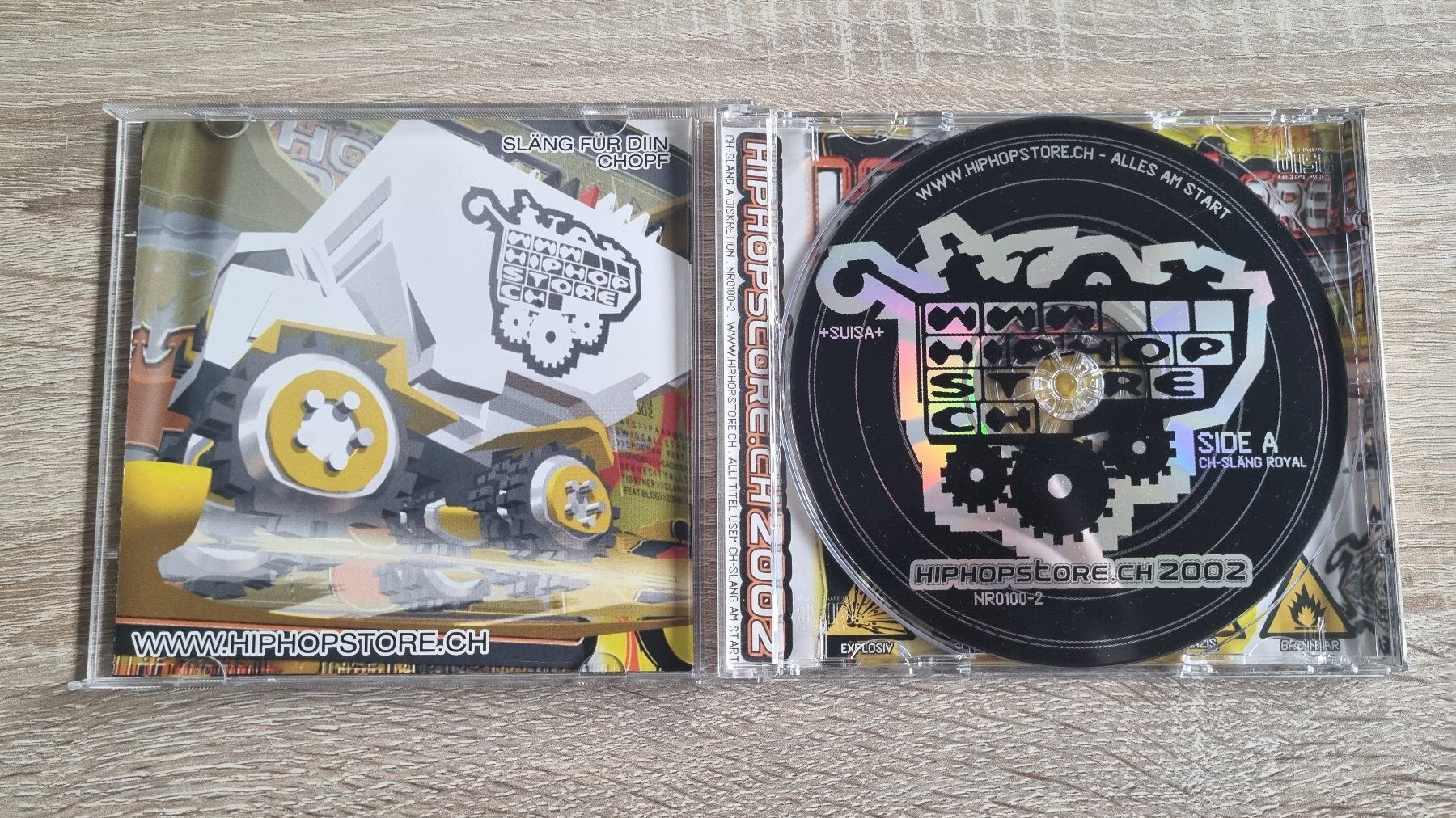 CD: Hiphopstore.ch 2002 – Usato da Hagenbuch ZH venduto da lecterr55 1