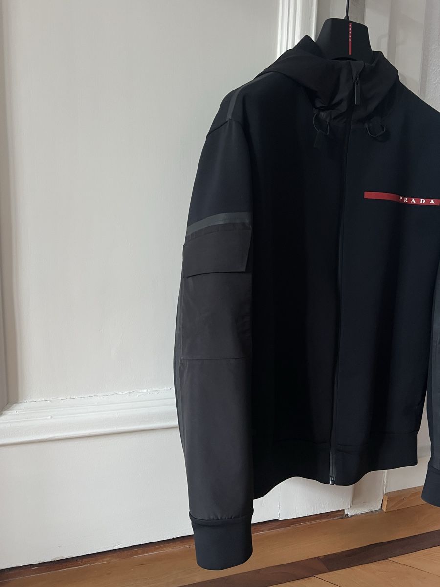 Prada Giacche: Prada jacket – Usato da Zürich venduto da Claus-Zr 1