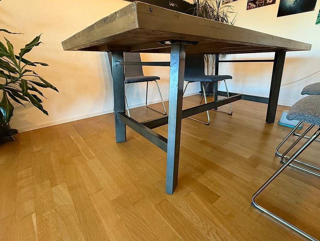 Tables: Esstisch – D'occasion à Herrenschwanden par Dimjtrov 2