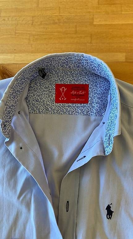 Camicie: Blaues Hemd – Usato da Mönchaltorf venduto da ant_d2mc 1