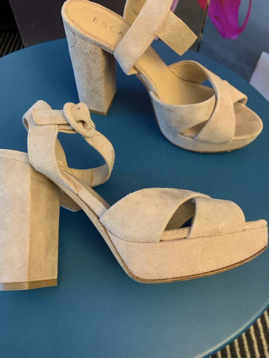 Escada Scarpe da donna: Escada Plateaupumps - Beige Gr 37 – Usato da Mettmenstetten venduto da _4_YOU_ 2