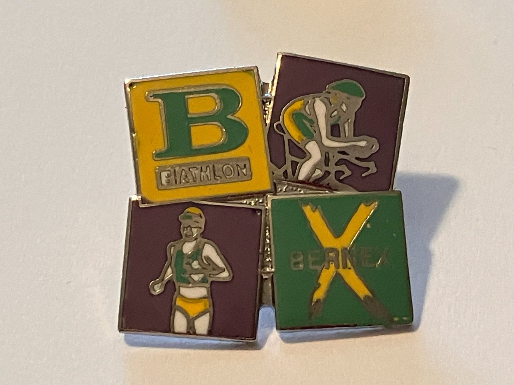 Placchette & Badge: 1 Pin Biathlon Bernex – Usato da Basel venduto da djwwpp