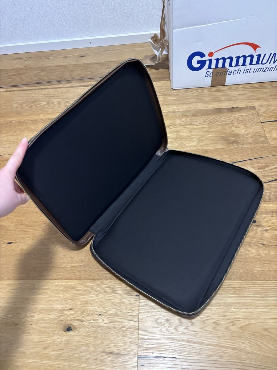 Borse: Laptoptasche Cale's Leder braun NEU – Nuovo e nell'imballaggio originale da Kirchberg SG venduto da lar_8mw6 2