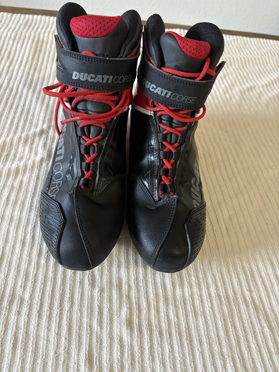 Ducati Scarpe da uomo: Motorradstiefel Ducati Corse – Nuovo (secondo la descrizione) da Olten venduto da crischan 1