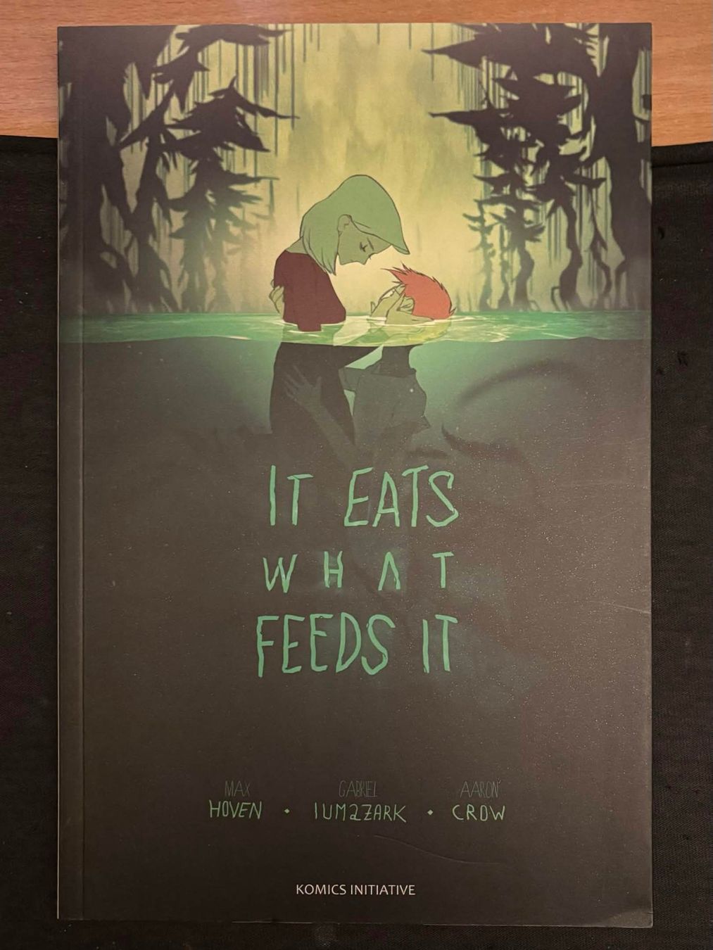 Comics: It Eats What Feeds it (français) – Neu (gemäss Beschreibung) aus Mont-sur-Lausanne von Slushymana