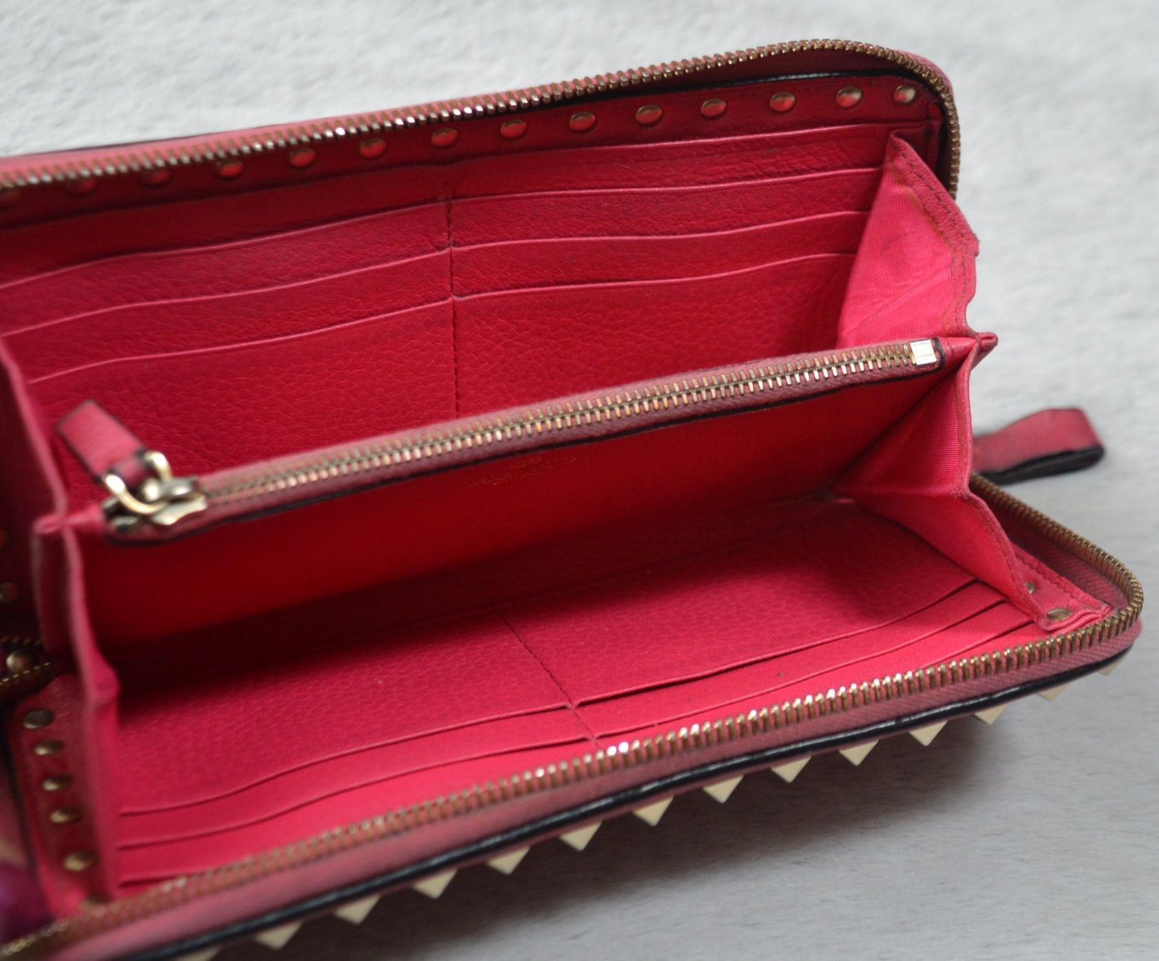 Valentino Portamonete: Valentino Rockstud Wallet Portefeuille – Usato da Collonges venduto da Auganien 6