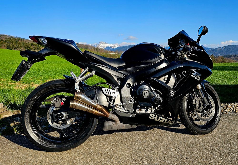 Suzuki Strada: SUZUKI GSX-R 600 K8 – Usato da Ecoteaux venduto da Kevin_J 3