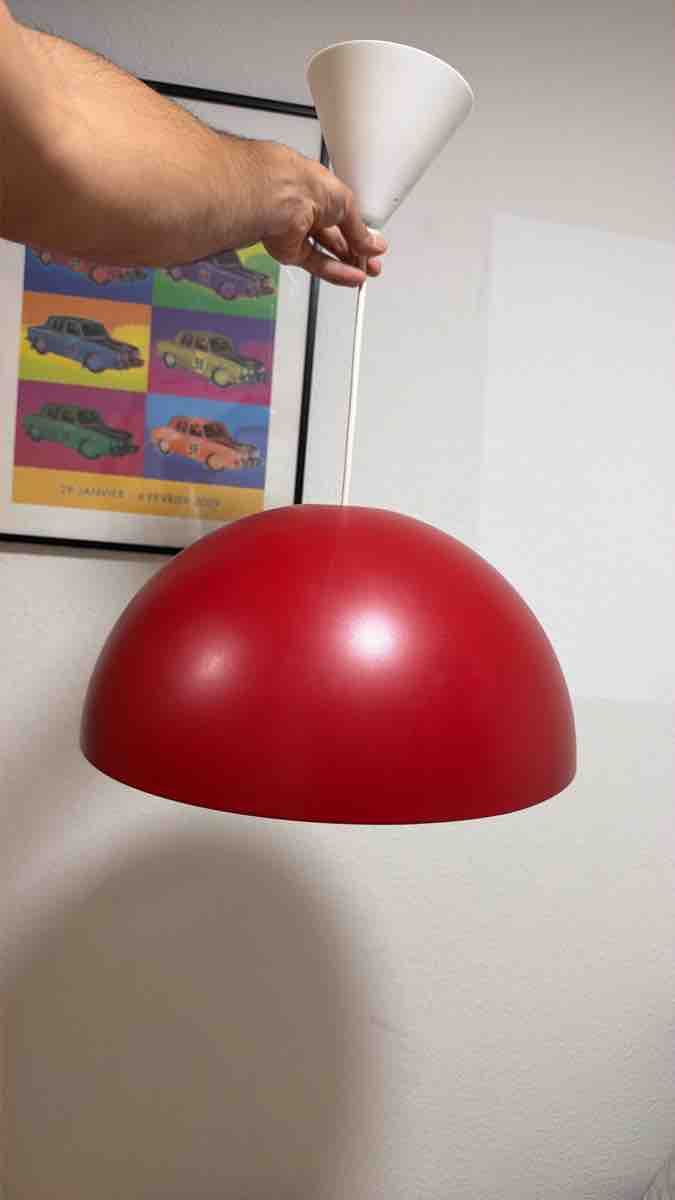 Lampadari & plafoniere: Pendant lamp red dome shape like new condition – Usato da St Gallen venduto da Muhamet-Ali