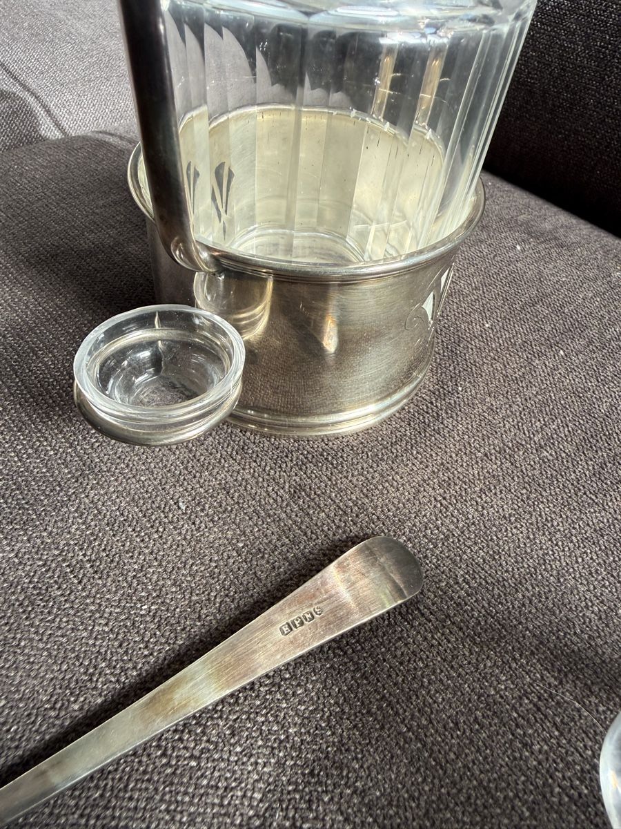 Alle Dekorationen: Seltene Vintage Olivenglas mit Gabel  – Neu (gemäss Beschreibung) aus BASEL von zum_schneugge 2