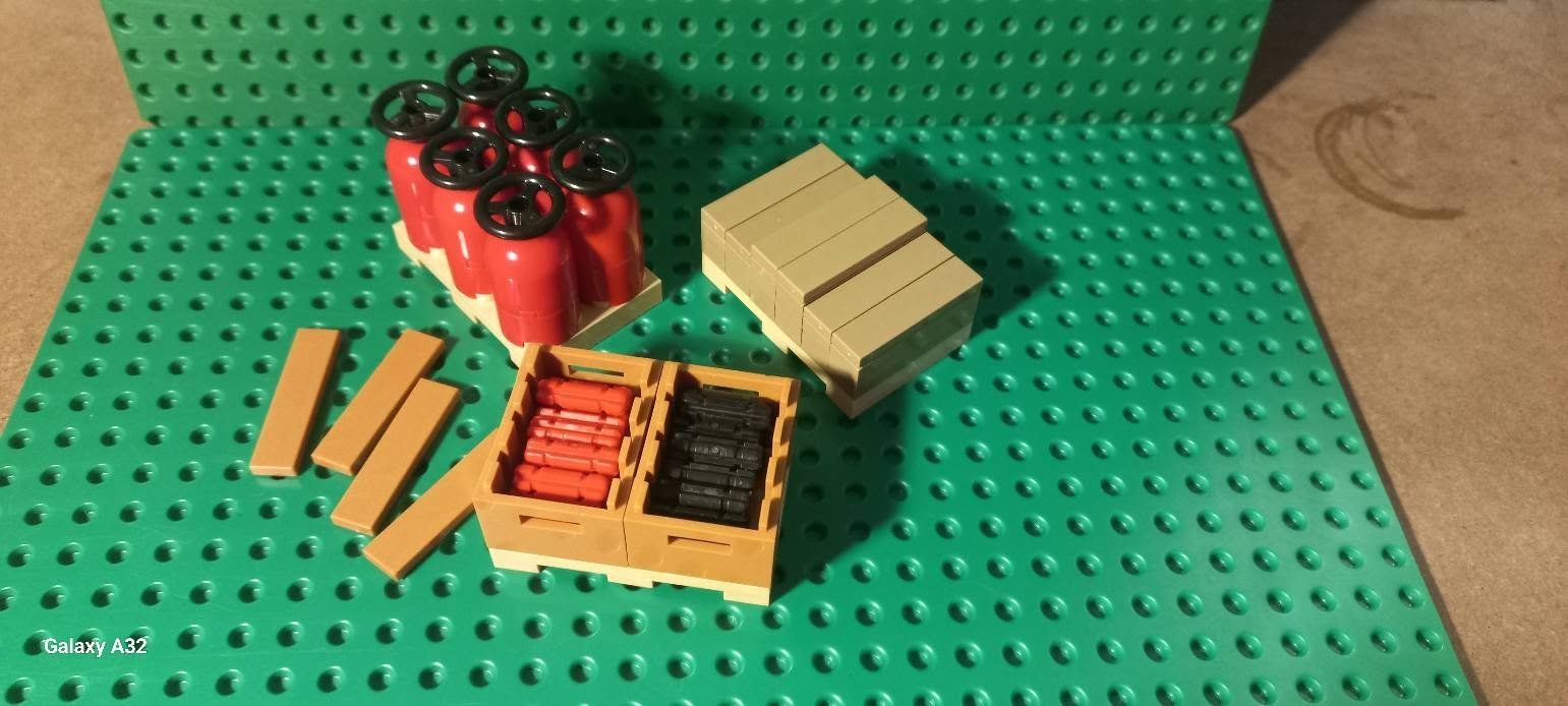 Lego Spielzeuge: Ensemble de palettes et transpalettes Lego – Gebraucht aus La tour de treme von Legocreation82 3