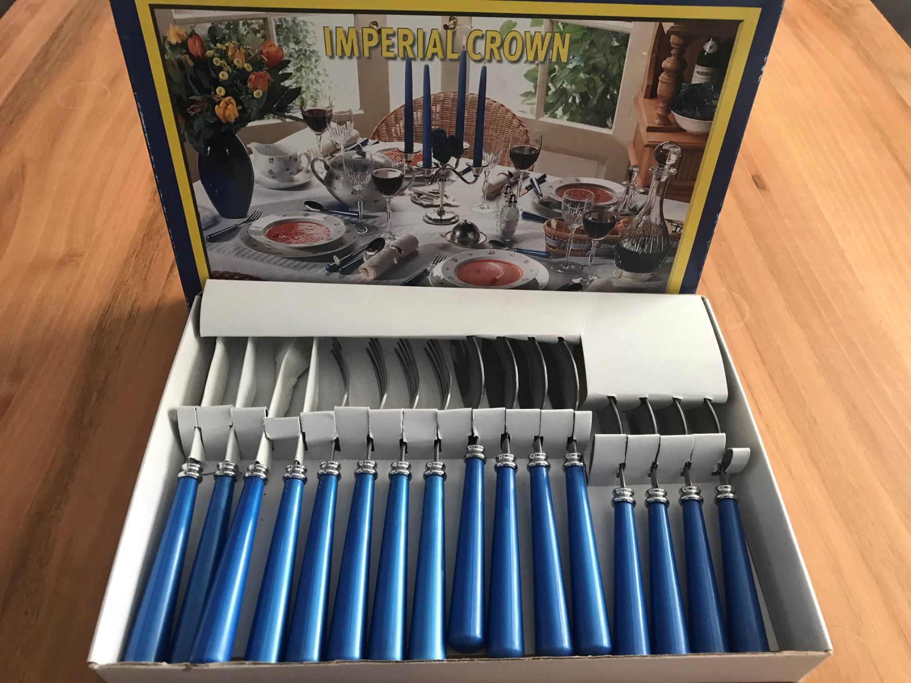 Bestecksets: Imperial Crown 16-teiliges Besteck-Set - neu – Neu (gemäss Beschreibung) aus Altstätten SG von Nik2009 2