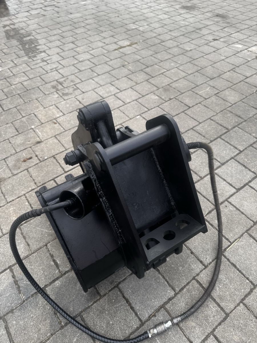 Escavatori: Tieflöffel für Bagger – Usato da Bannwil venduto da HubacherGmbH 1