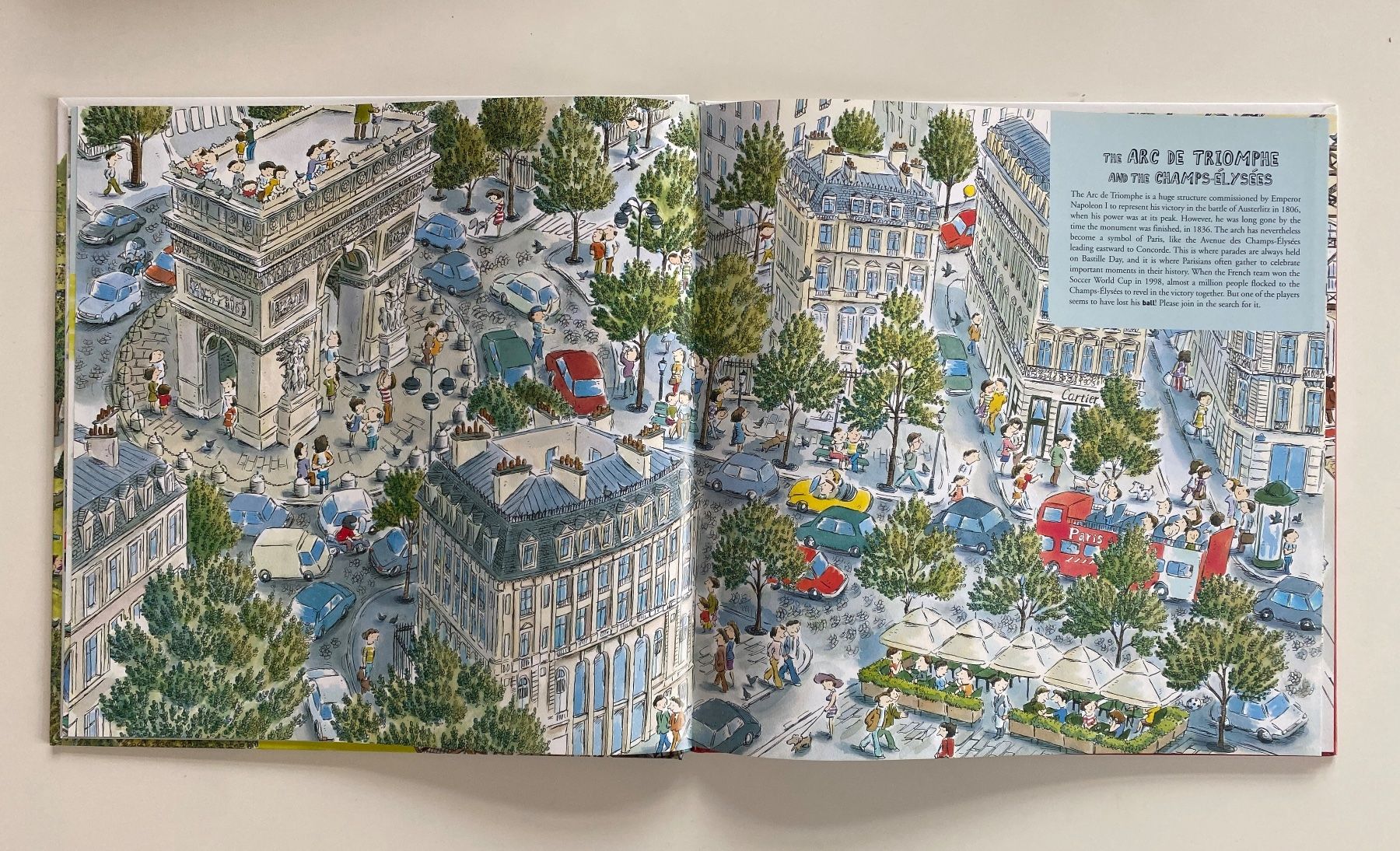 Libri: Wimmelbuch  - Paris hide and seek - Game book – Nuovo (secondo la descrizione) da Aarau venduto da Ahoffa 2