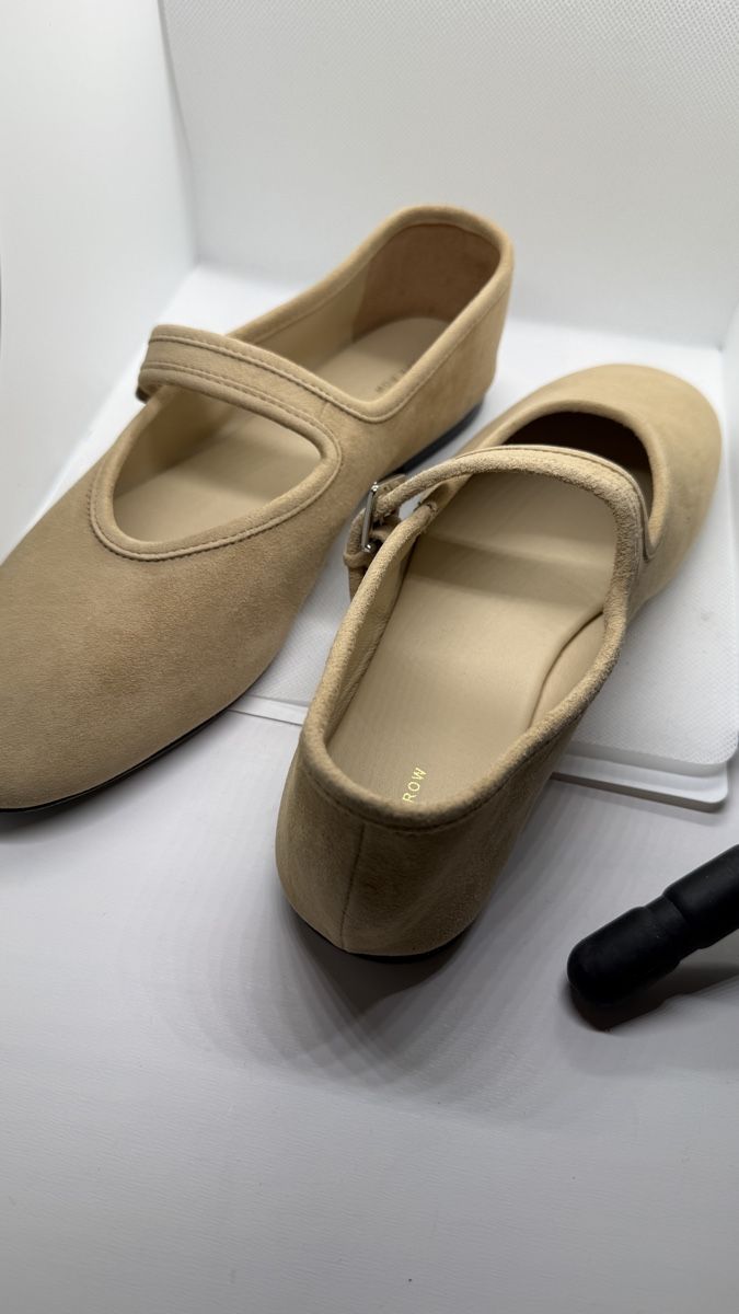 Damenschuhe: TL Round toe apricot-colored ballet flat shoes – Neu (gemäss Beschreibung) aus Chur von Madeys 2